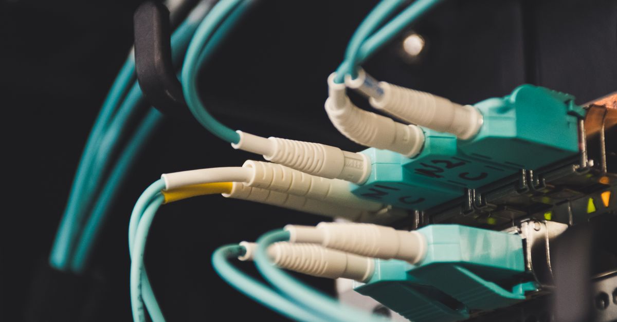 Designing Robust Network Infrastructure for Australian Enterprises